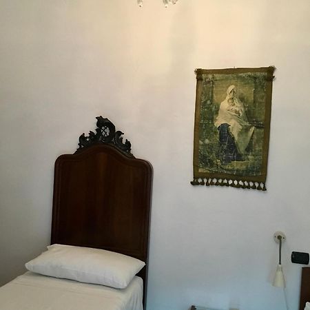 Il Nido Della Rondine Bed & Breakfast Leivi ภายนอก รูปภาพ