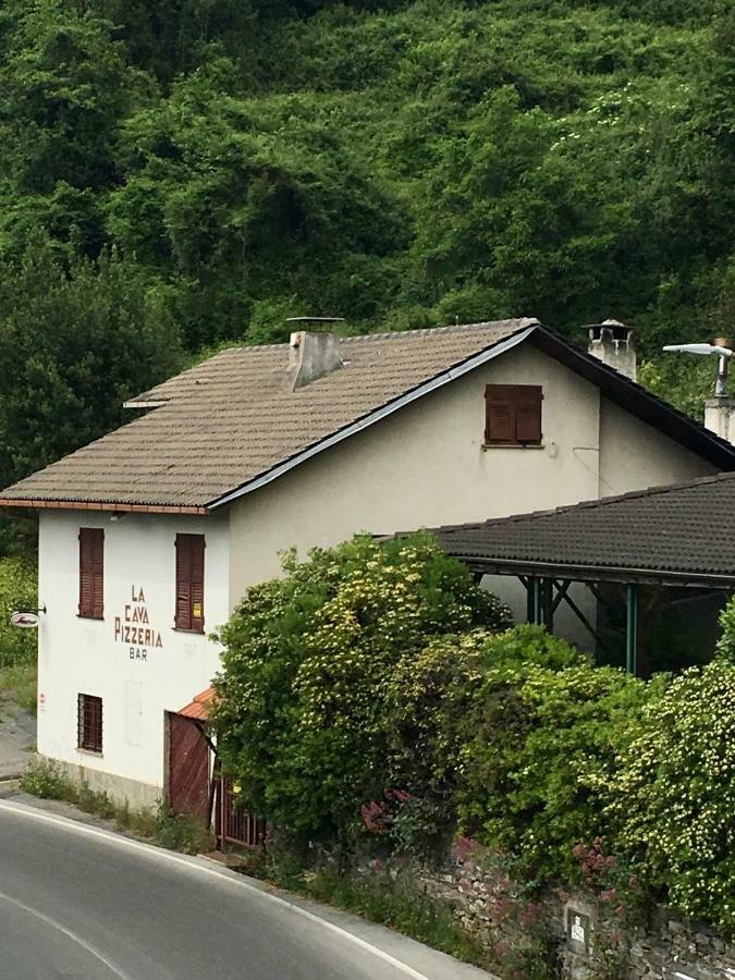 Il Nido Della Rondine Bed & Breakfast Leivi ภายนอก รูปภาพ
