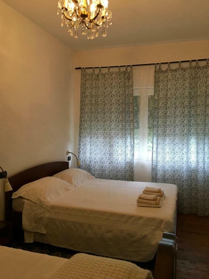 Il Nido Della Rondine Bed & Breakfast Leivi ภายนอก รูปภาพ